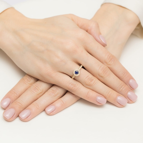Pierscionek-W-559-z-Szafirem.jpg