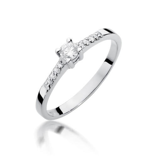Złoty pierścionek W-382 brylanty 0,22 ct