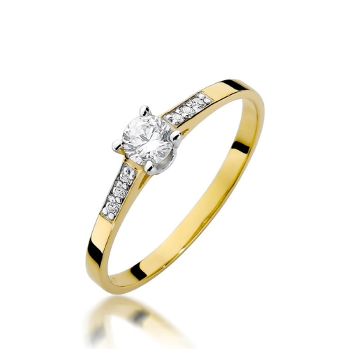 Złoty pierścionek W-399 brylanty 0,21 ct